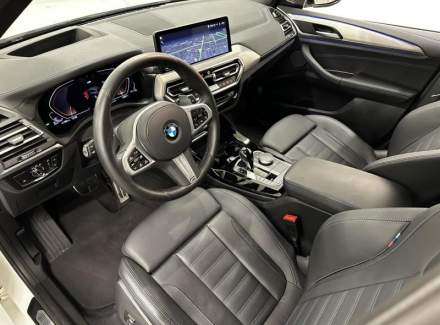BMW - X3