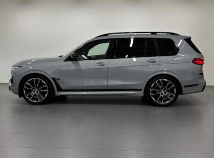 BMW - X7