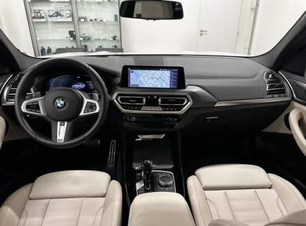 BMW - X3