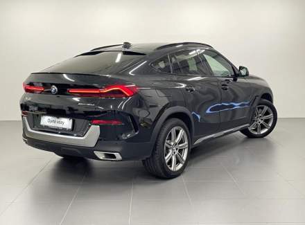BMW - X6