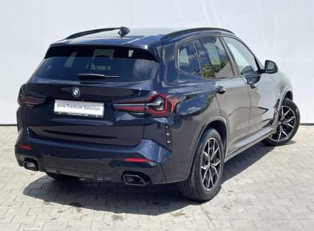 BMW - X3