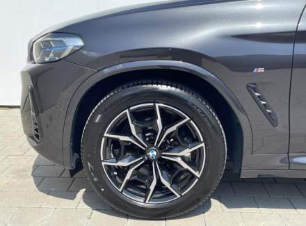 BMW - X3