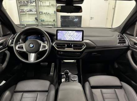 BMW - X3