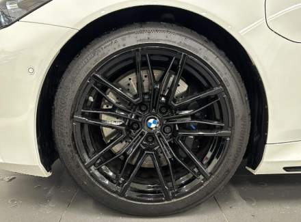 BMW - M5
