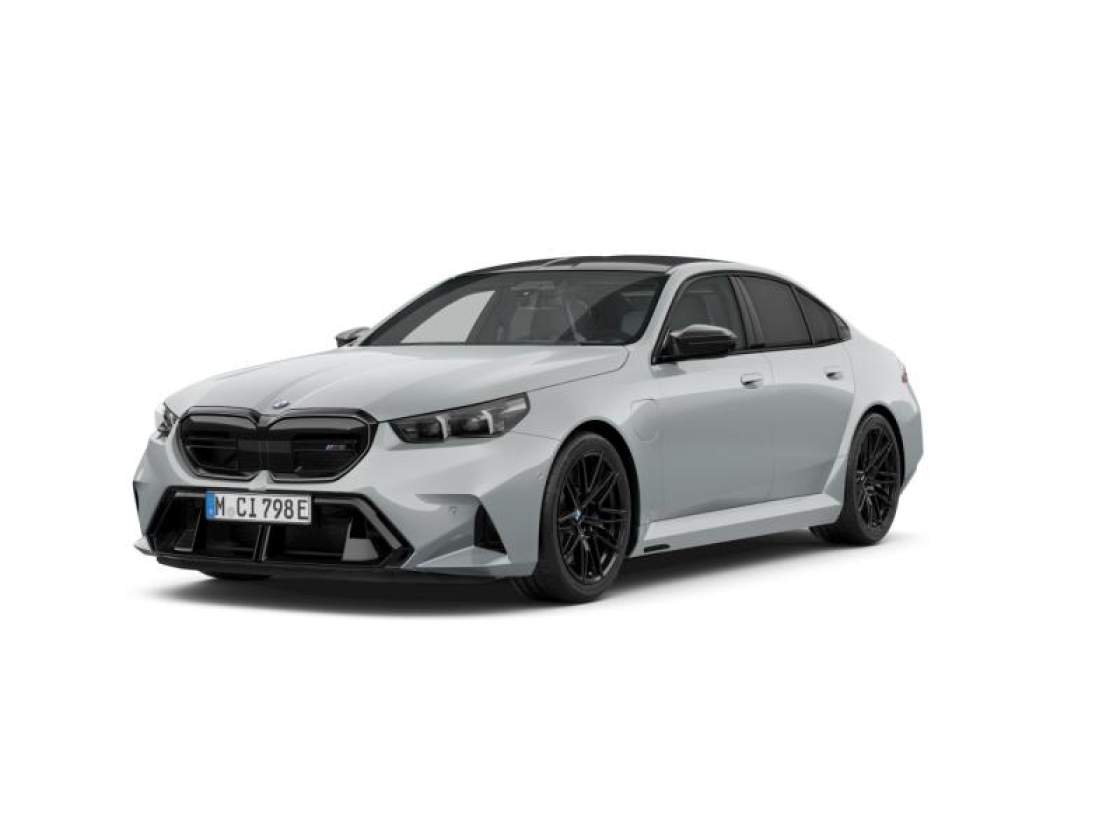 BMW - M5