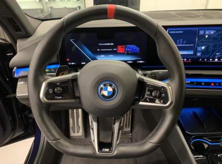 BMW - i5