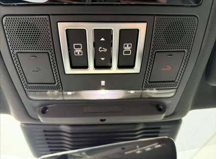 Land Rover - Discovery