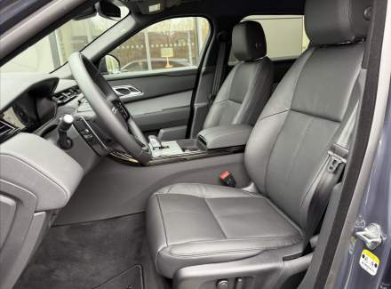 Land Rover - Range Rover Velar