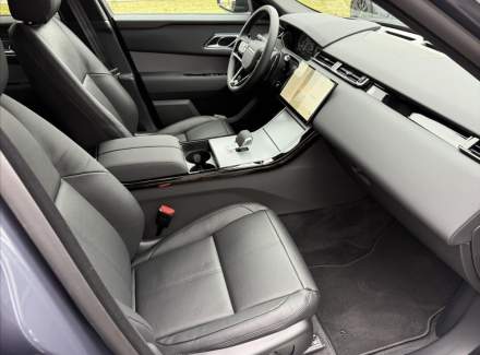 Land Rover - Range Rover Velar
