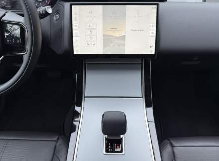 Land Rover - Range Rover Velar