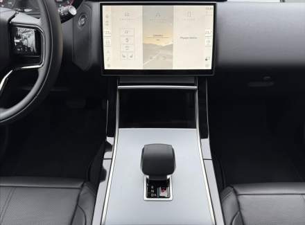 Land Rover - Range Rover Velar