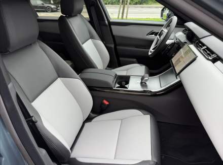 Land Rover - Range Rover Velar