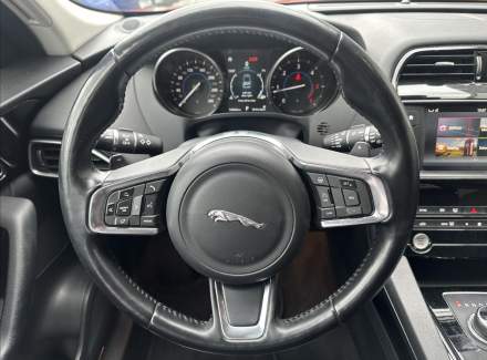 Jaguar - F-Pace