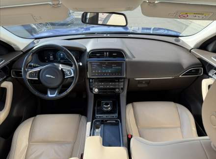 Jaguar - F-Pace