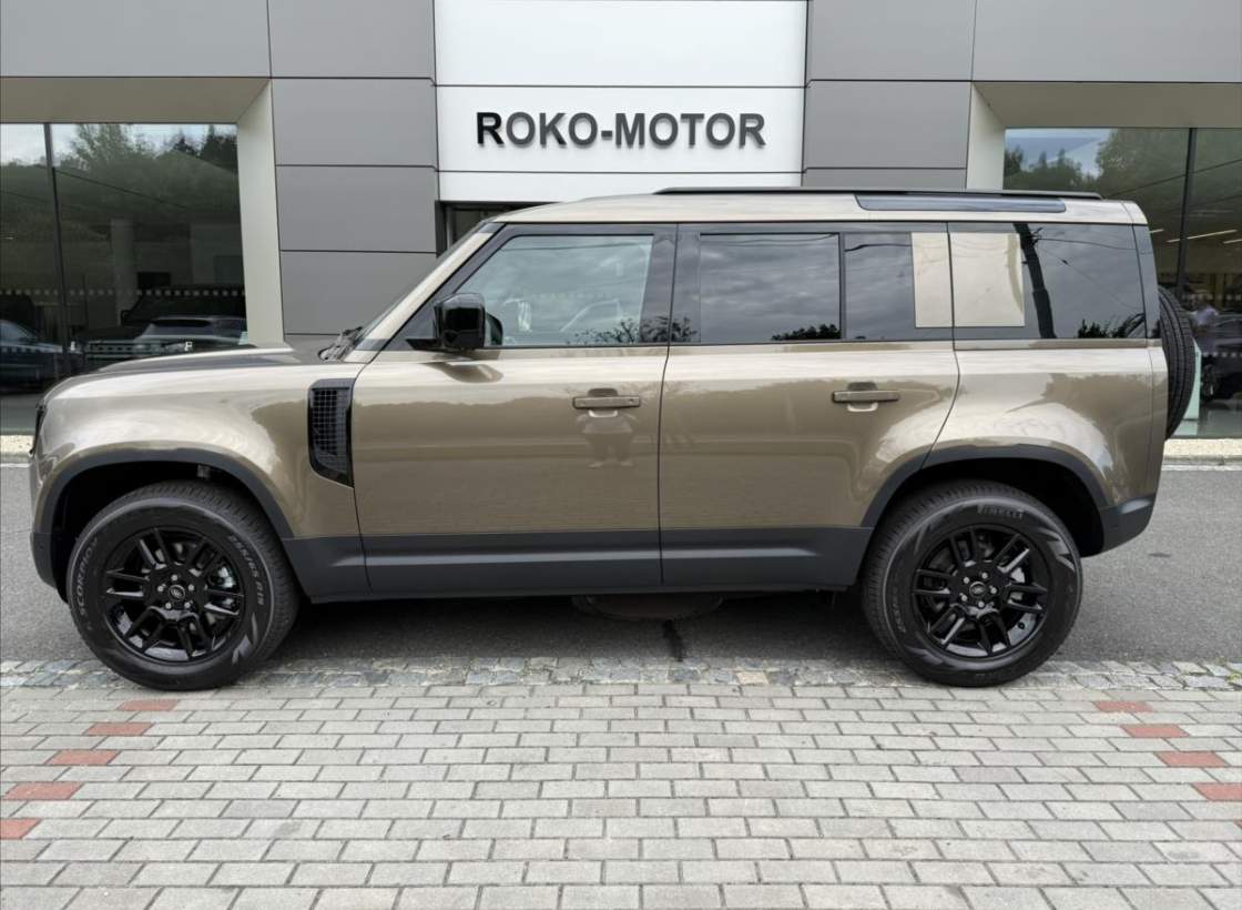 Land Rover - Defender