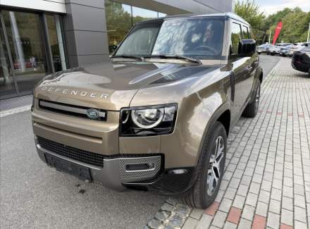 Land Rover - Defender