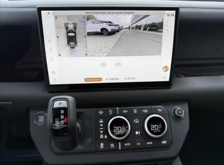 Land Rover - Defender