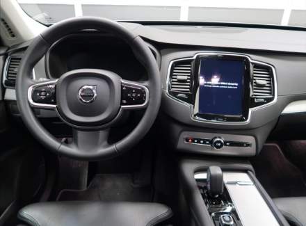 Volvo - XC90