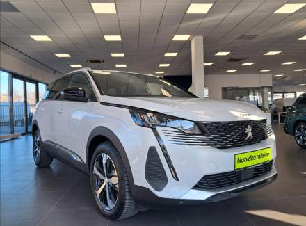 Peugeot - 5008