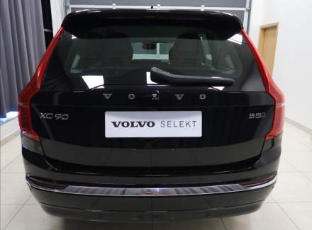 Volvo - XC90