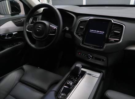 Volvo - XC90