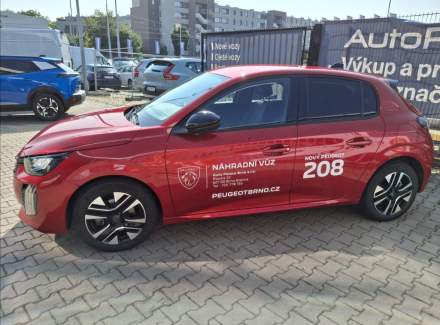Peugeot - 208
