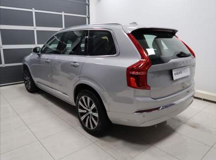 Volvo - XC90
