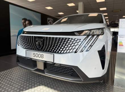 Peugeot - 5008