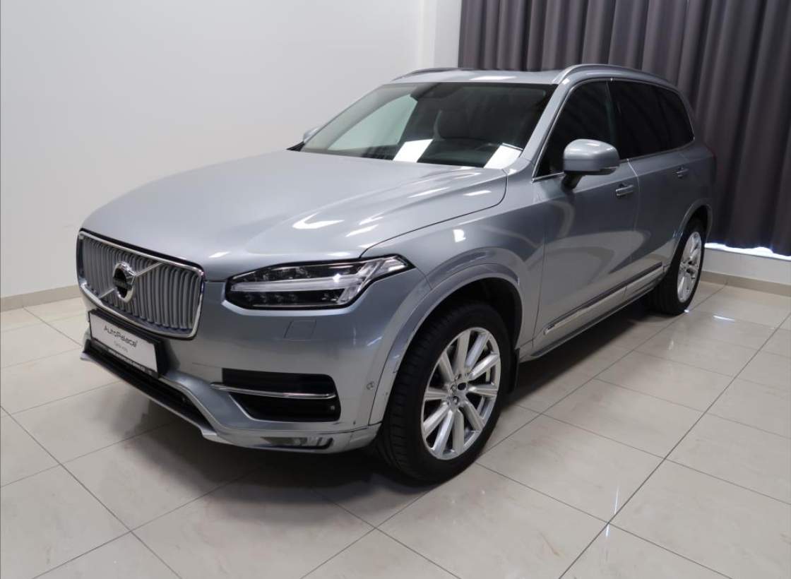Volvo - XC90