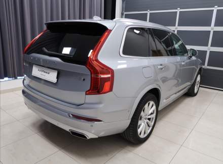 Volvo - XC90