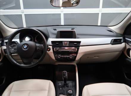 BMW - X1