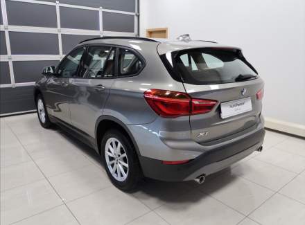 BMW - X1