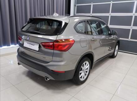 BMW - X1