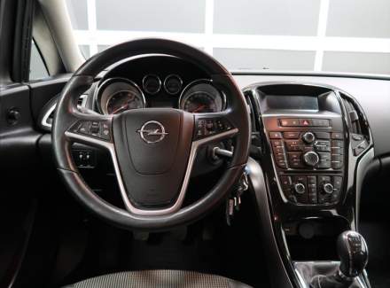 Opel - Astra