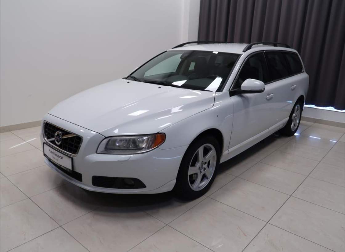 Volvo - V70