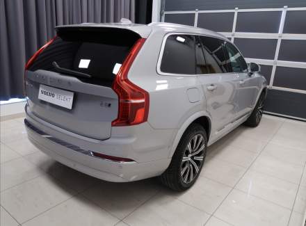Volvo - XC90