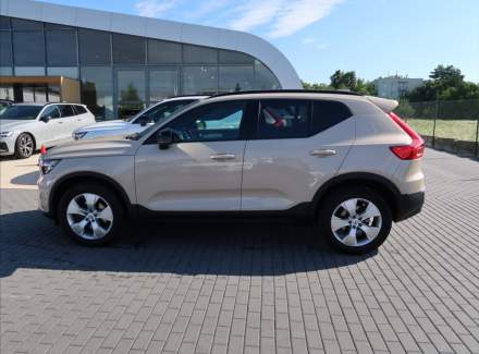 Volvo - XC40
