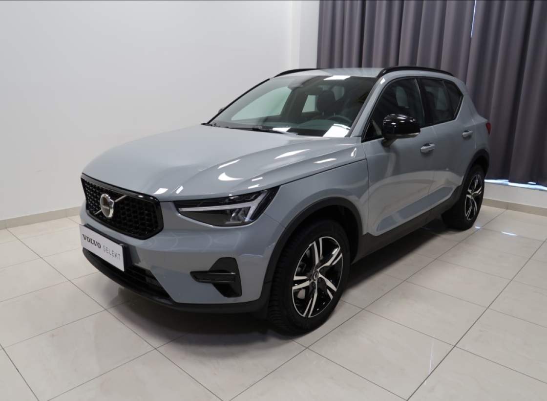 Volvo - XC40