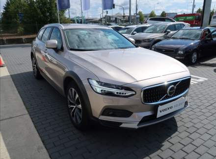 Volvo - V90