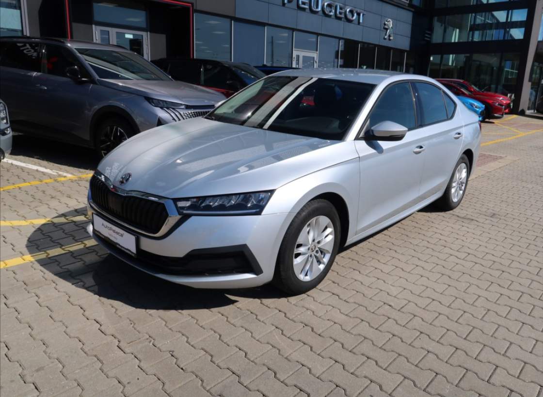 Škoda - Octavia