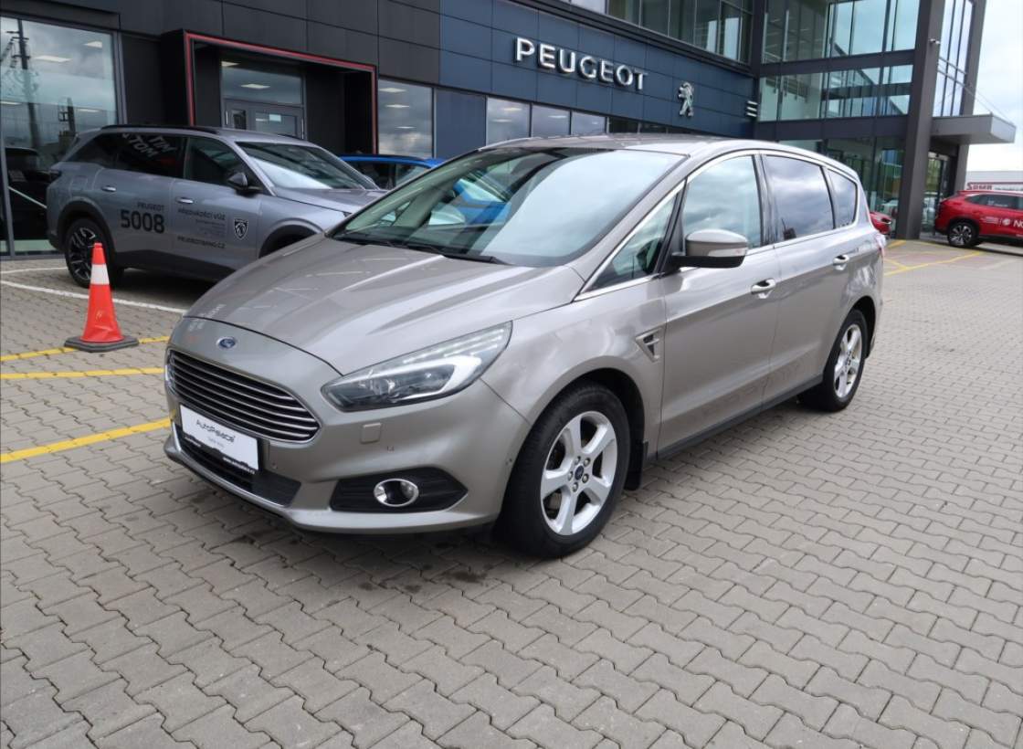Ford - S-MAX