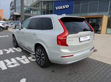 Volvo - XC90