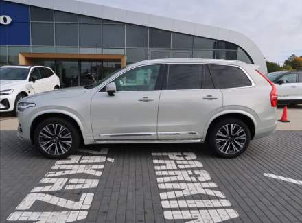 Volvo - XC90