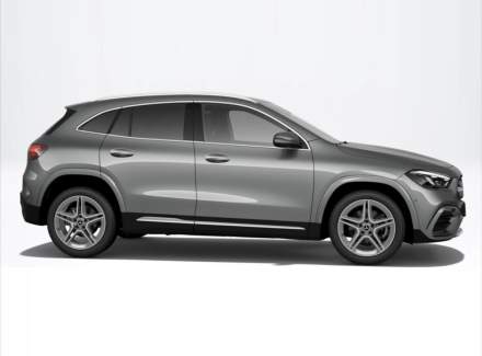 Mercedes-Benz - GLA