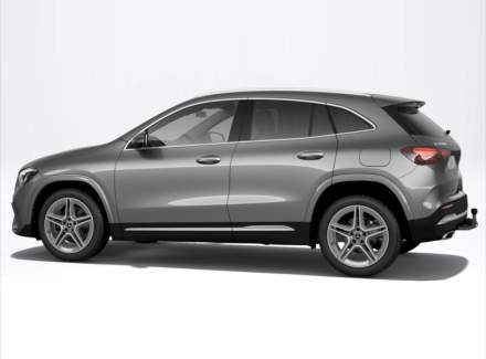 Mercedes-Benz - GLA