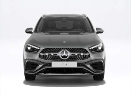Mercedes-Benz - GLA