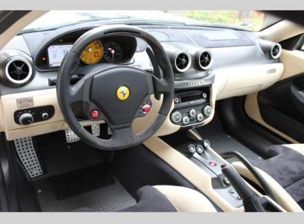 Ferrari - 599