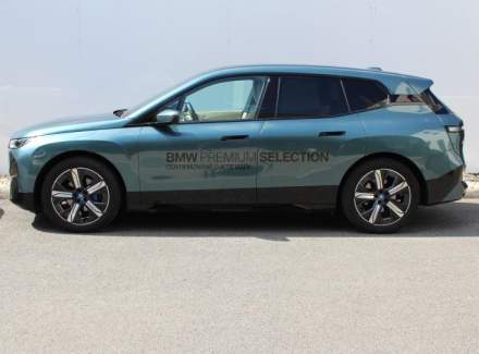 BMW - iX