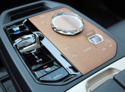 BMW - iX