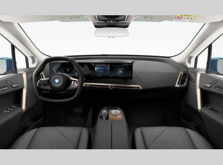 BMW - iX